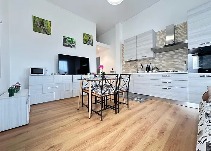 Mare E Relax - Affittasi Luna Home, Con Parcheggio Riservato E Aria Condizionata A Poca Distanza Dal Mare