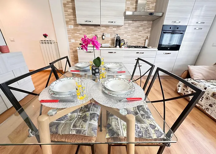 Mare E Relax - Affittasi Luna Home, Con Parcheggio Riservato E Aria Condizionata A Poca Distanza Dal Mare * Санремо