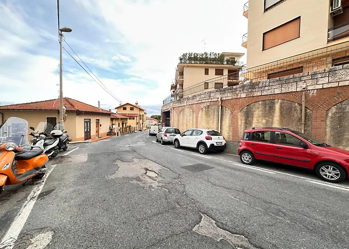 Mare E Relax - Affittasi Luna Home, Con Parcheggio Riservato E Aria Condizionata A Poca Distanza Dal Mare * Санремо