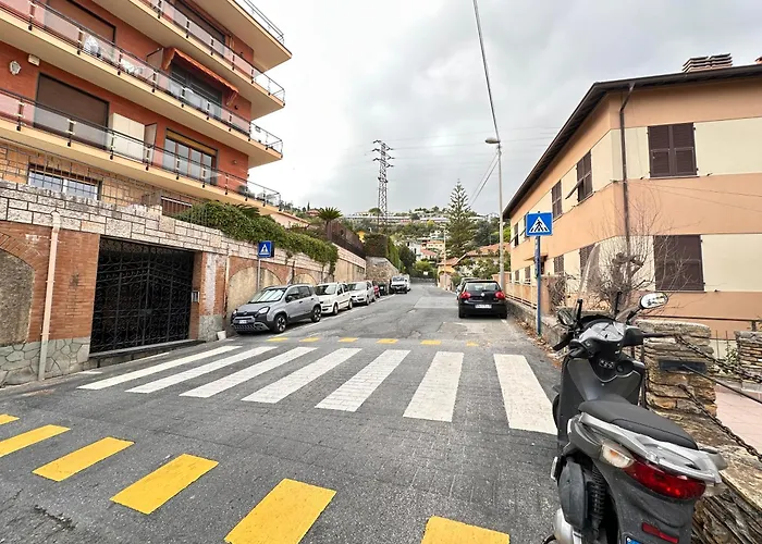 Mare E Relax - Affittasi Luna Home, Con Parcheggio Riservato E Aria Condizionata A Poca Distanza Dal Mare Апартаменты Санремо